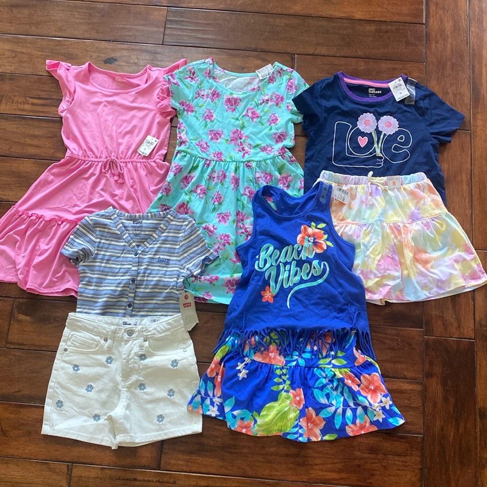 NWT Summer Lot Size 8/M